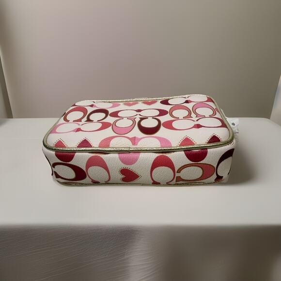 Very Rare Vintage NWT Coach F63761 Peyton Signature Heart Multi Pouch Wristlet - Picture 11 of 12